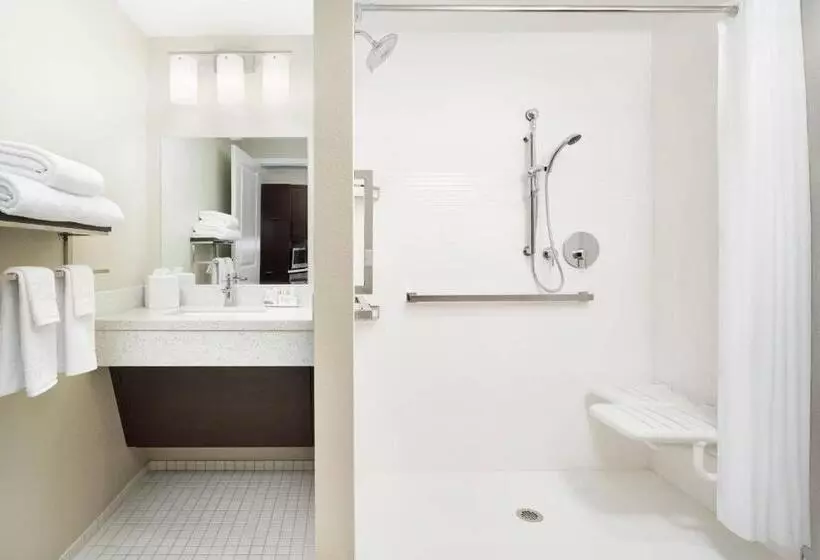 Hotelli Towneplace Suites By Marriott Leesburg