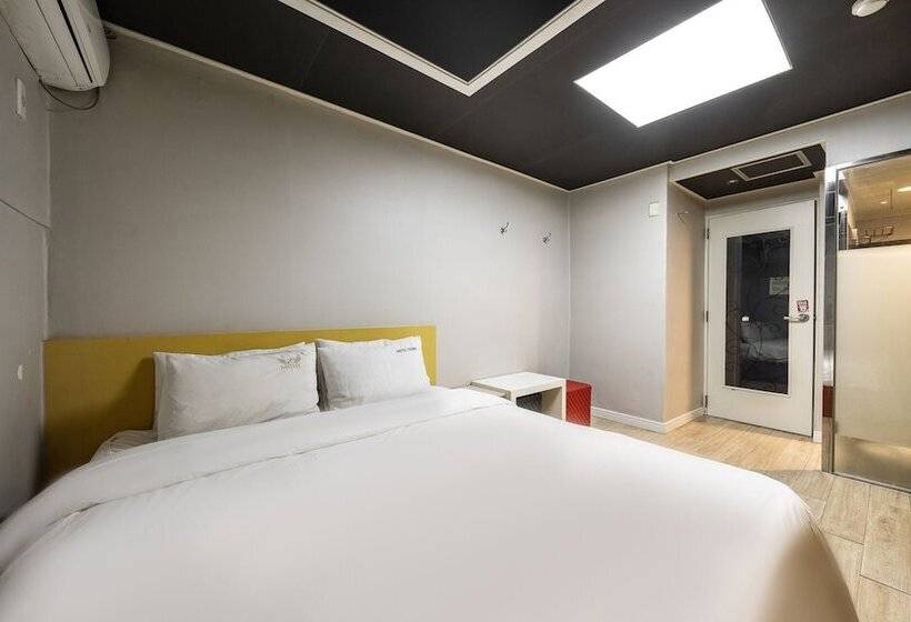 汽车旅馆  Busan Daeyeondong Z