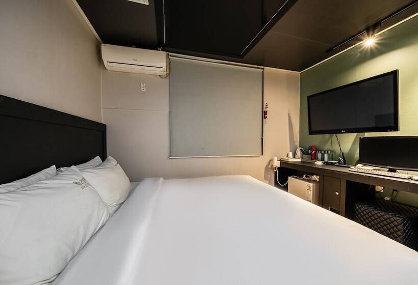 汽车旅馆  Busan Daeyeondong Z