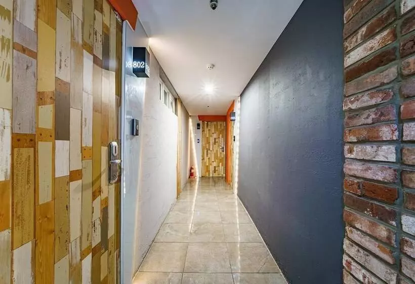 Hotelli Changwon Sangnam Dong M