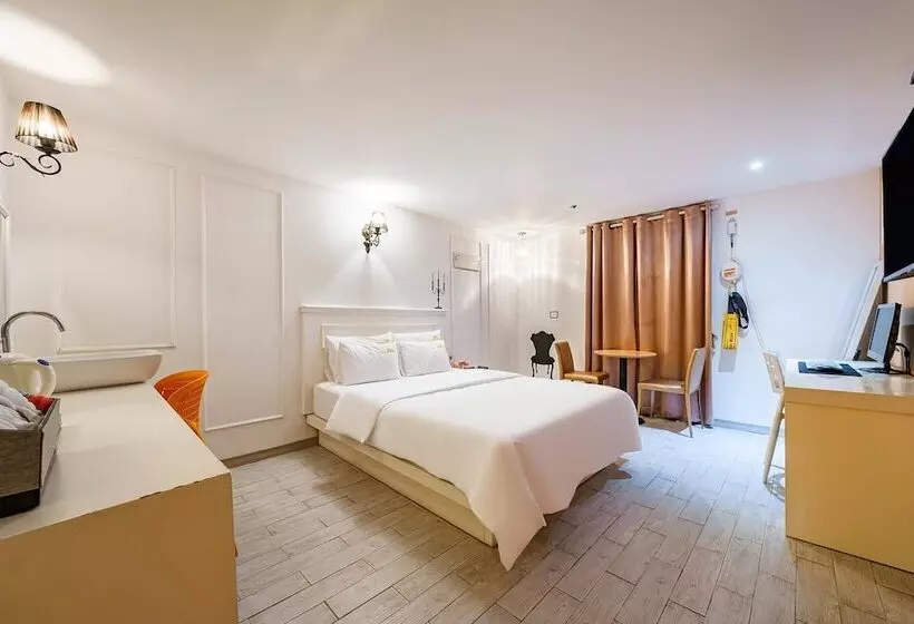 Hotelli Changwon Sangnam Dong M