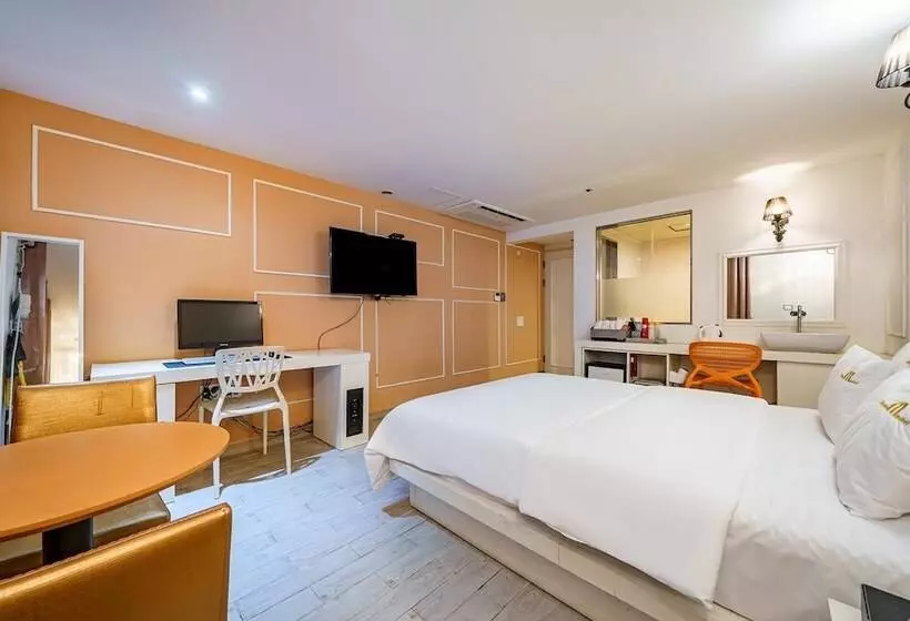 Hotelli Changwon Sangnam Dong M