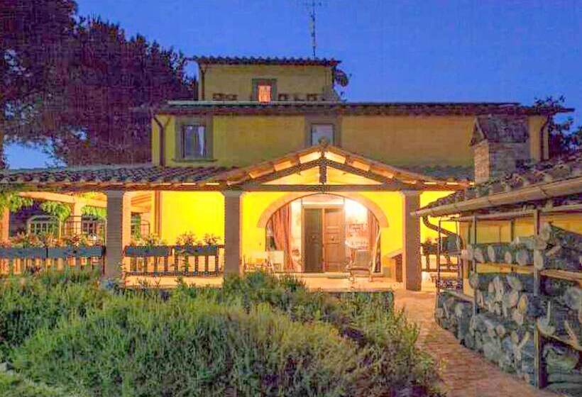 Elegant Cottage In Terranuova Bracciolini With Fitness Room