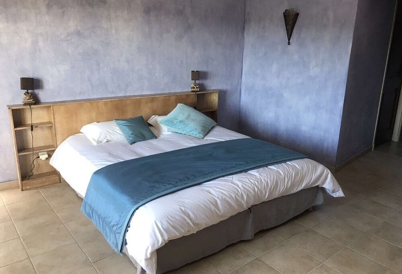 ベッドアンドブレックファースト Le Mas De La Villarde