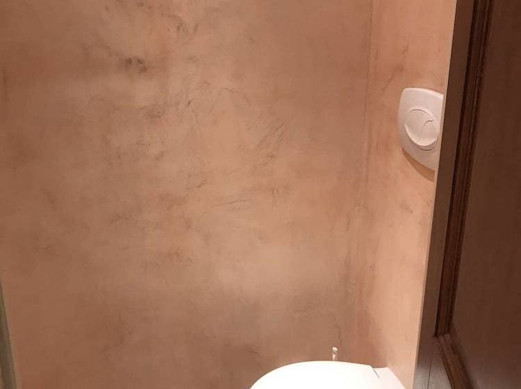 ベッドアンドブレックファースト Le Mas De La Villarde