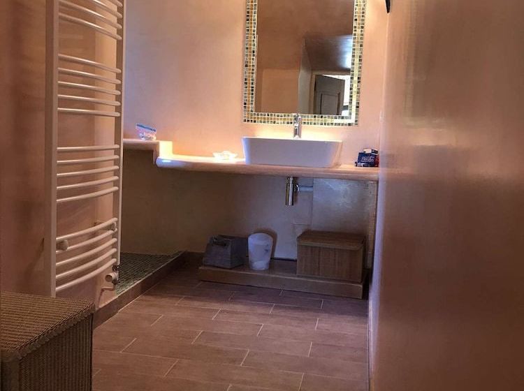 ベッドアンドブレックファースト Le Mas De La Villarde