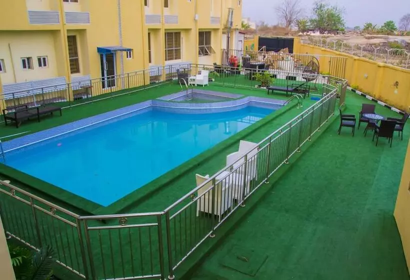 Continent Hotel   Akure
