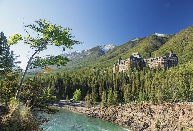هتل Fairmont Banff Springs Gold Experience
