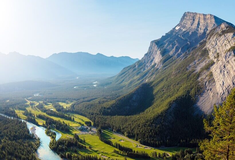 هتل Fairmont Banff Springs Gold Experience