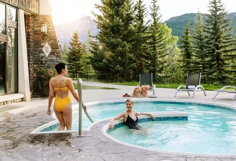 ホテル Fairmont Banff Springs Gold Experience