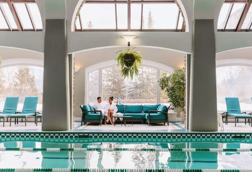 ホテル Fairmont Banff Springs Gold Experience