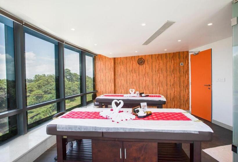 Radisson Hotel Bareilly Airport