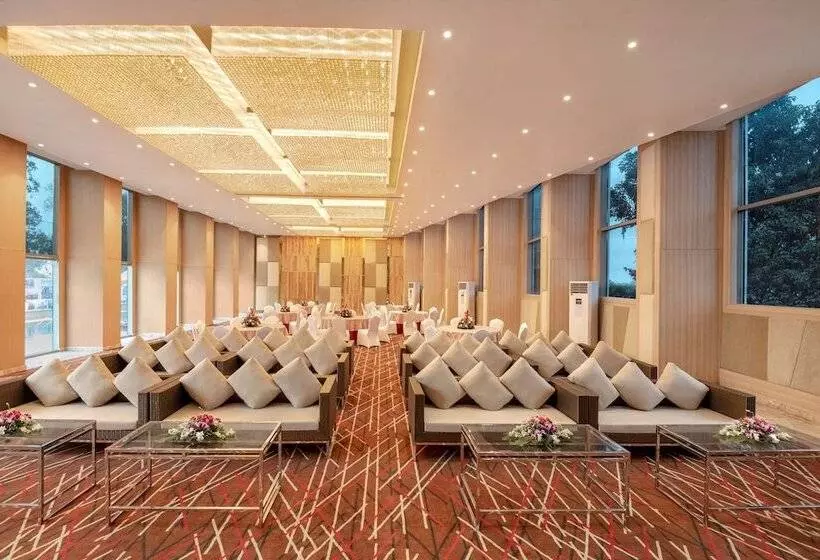 Radisson Hotel Bareilly Airport