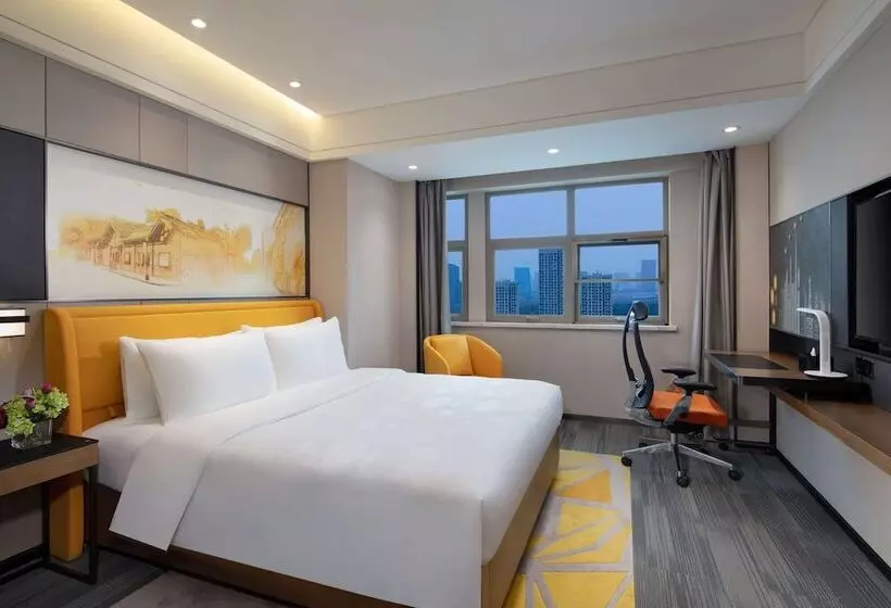 Hotelli Ramada By Wyndham Wuhan Jiangan