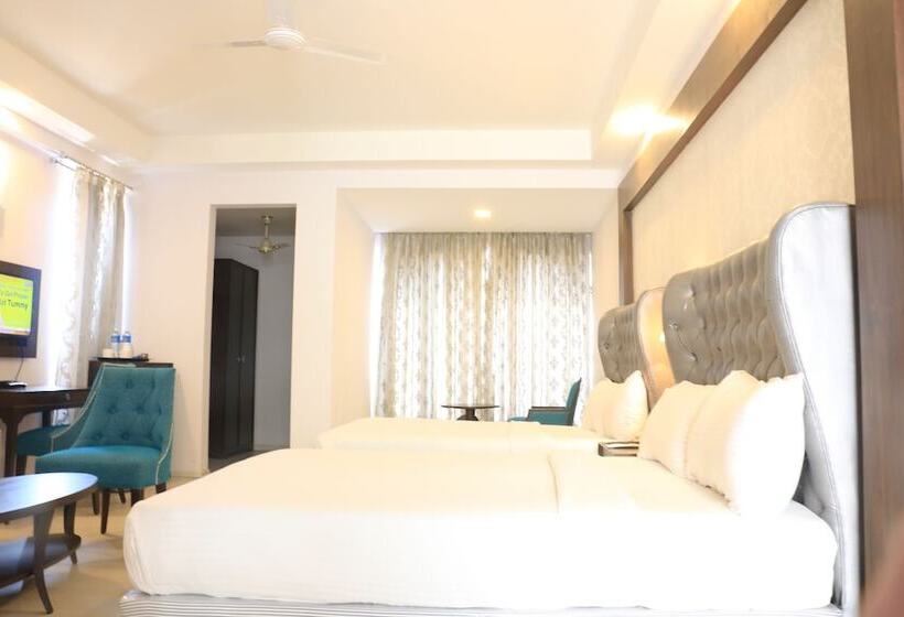 Jalsa Hotel & Banquets