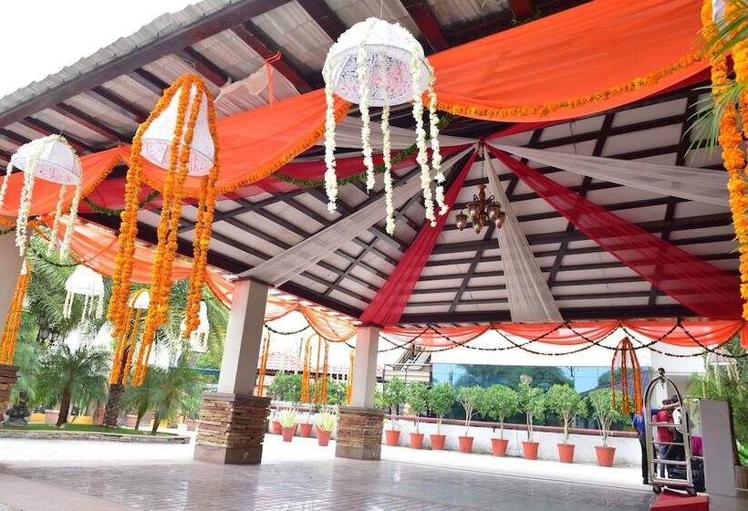 Jalsa Hotel & Banquets