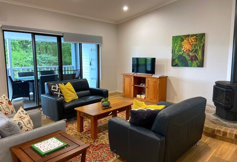 ペンション Clouds Mapleton