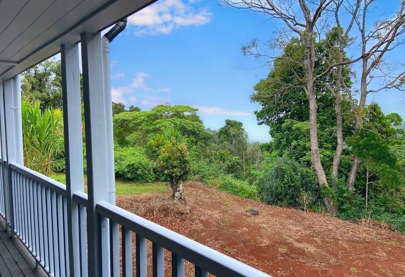 ペンション Clouds Mapleton