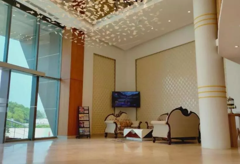 Radisson Hotel Bareilly Airport