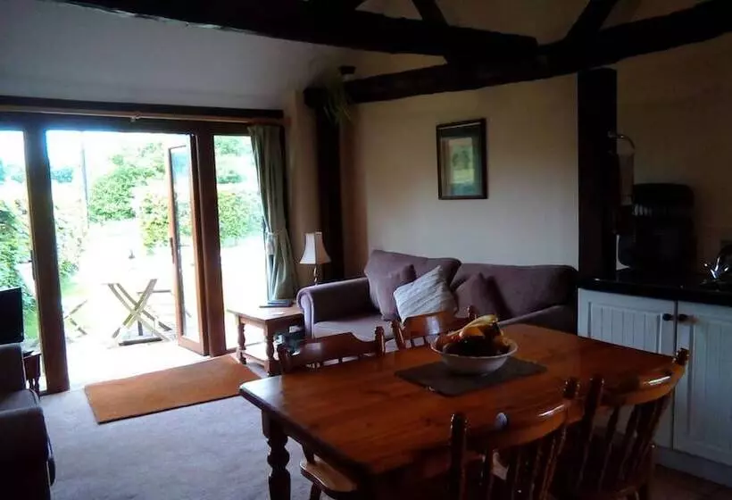 צימר Copper Beeches Accomodation