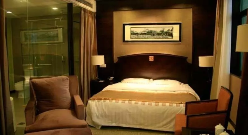 هتل Jianguo Hotspring