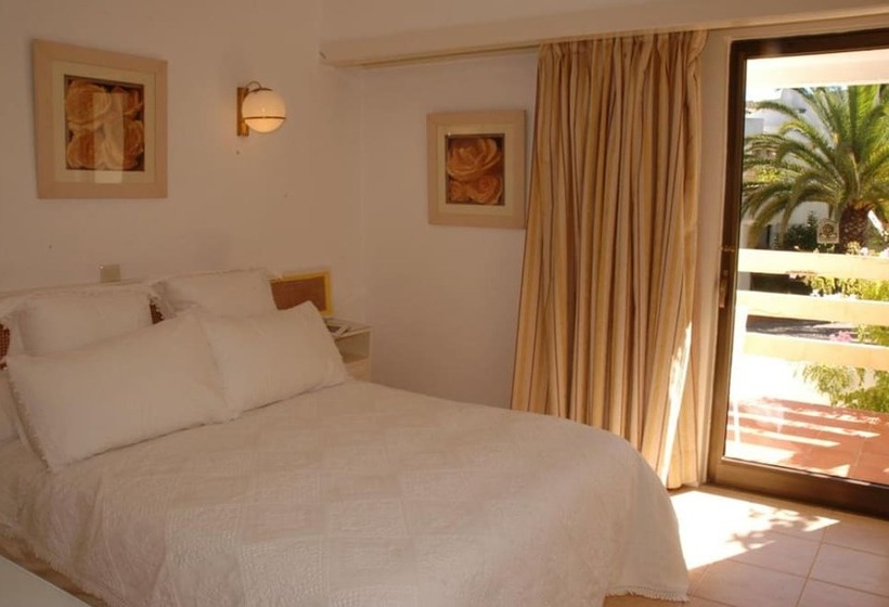 Capitalmoura Mouragolf Village