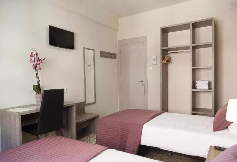 Hostal Fonda Montserrat