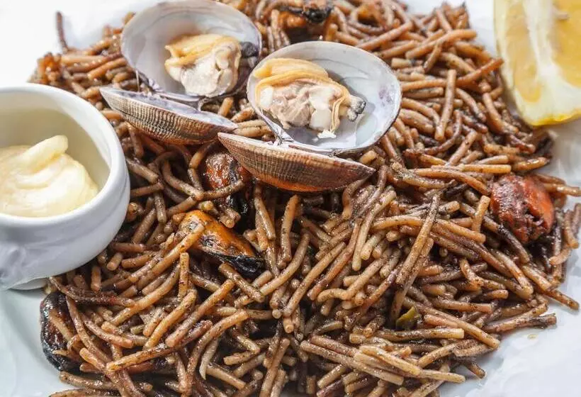 Hostal Fonda Montserrat