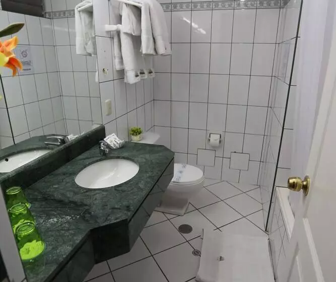 فندق فئة نجمة واحدة Plaza Mayor