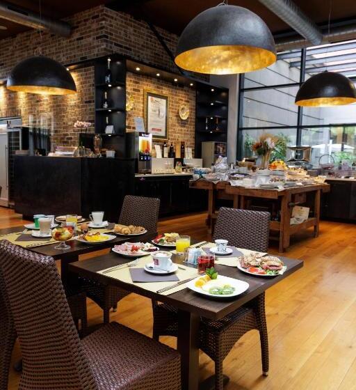 Отель Best Western Falck Village Milano Sesto