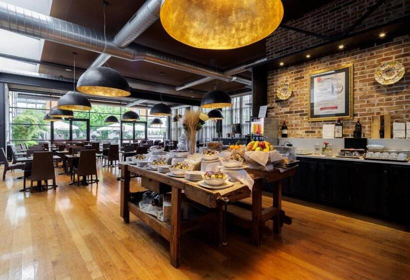 Отель Best Western Falck Village Milano Sesto