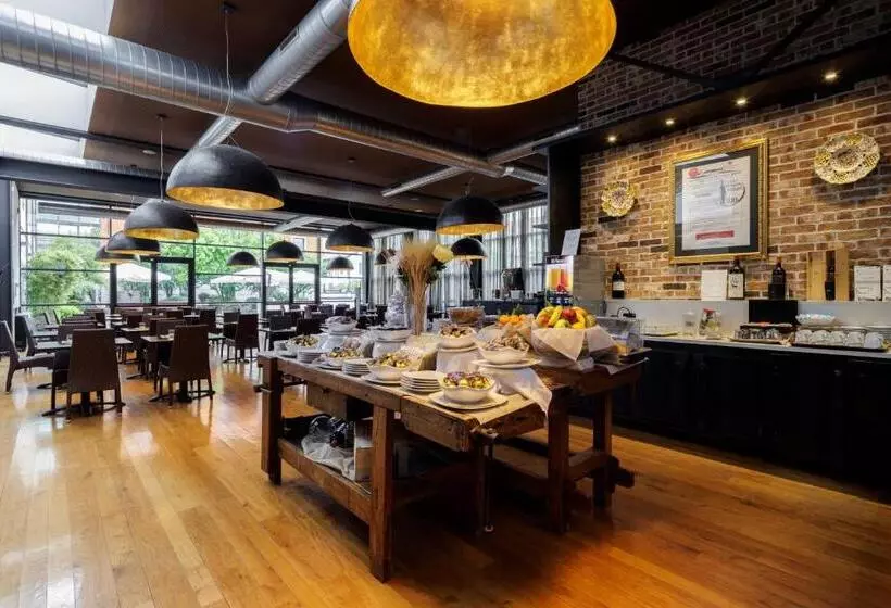 Отель Best Western Falck Village Milano Sesto