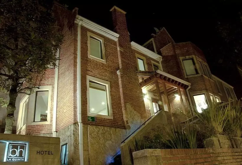 هتل Bh La Quinta