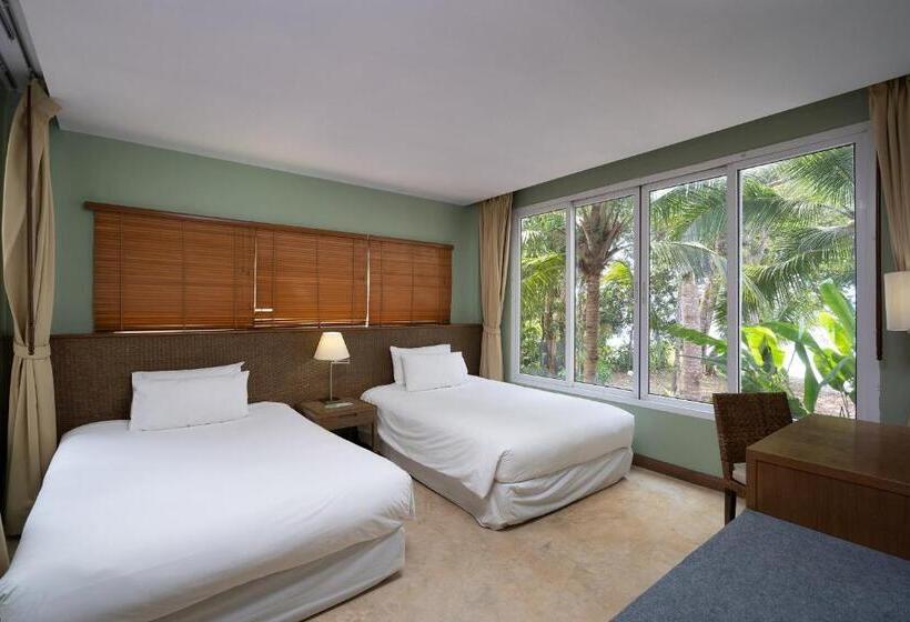 Отель Centara Chaan Talay Resort And Villas Trat