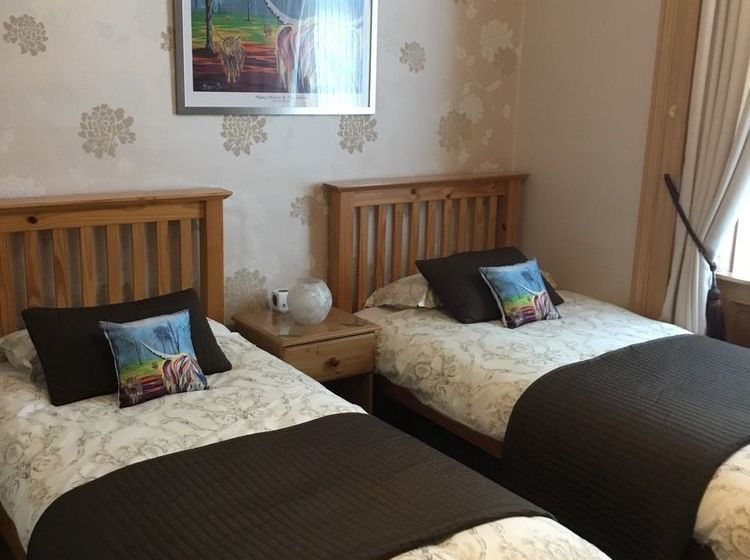 فندق Fernlea Guest House