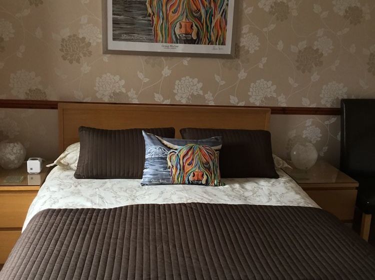 فندق Fernlea Guest House