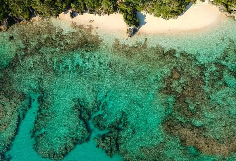 هتل Oasis De Kiamu