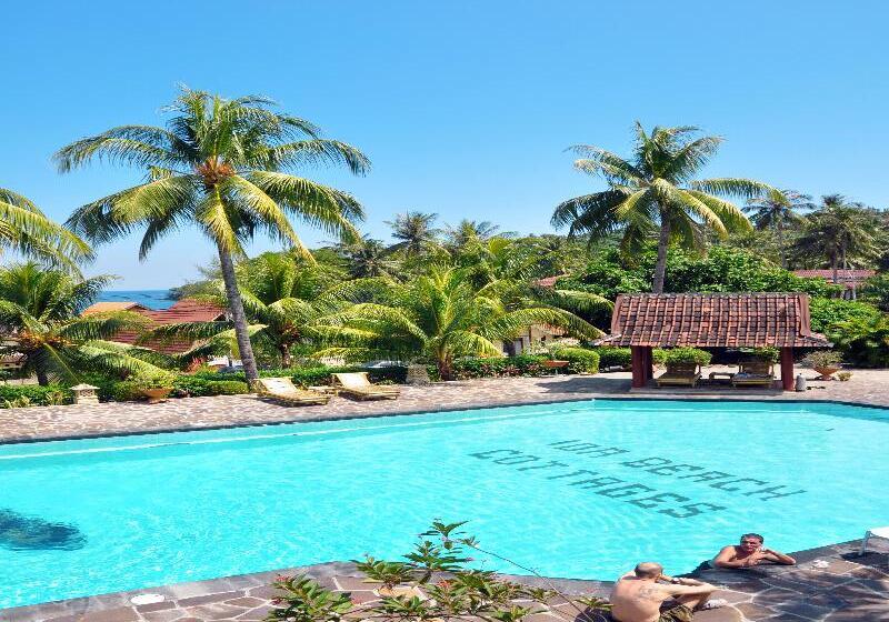 فندق Puri Bunga Beach Cottages