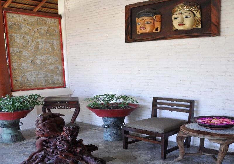 فندق Puri Bunga Beach Cottages