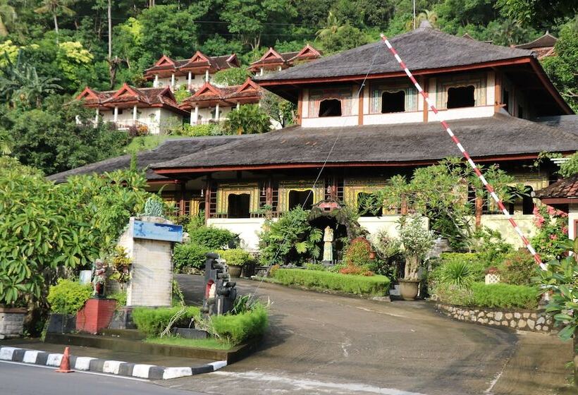 فندق Puri Bunga Beach Cottages