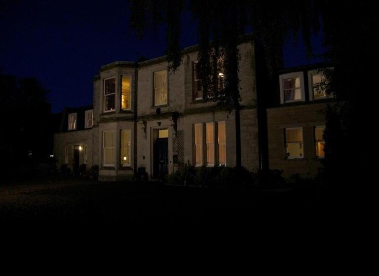 Hotel Rathan House   The Eskbank