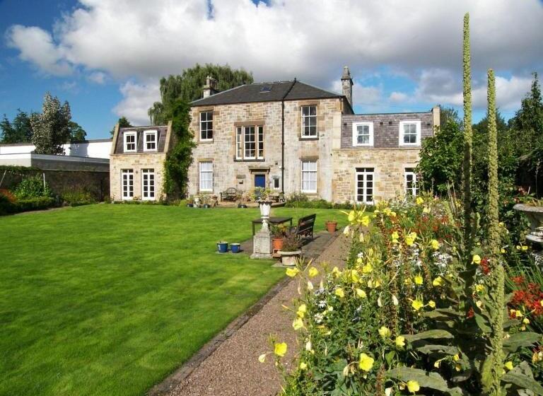 Hotel Rathan House   The Eskbank