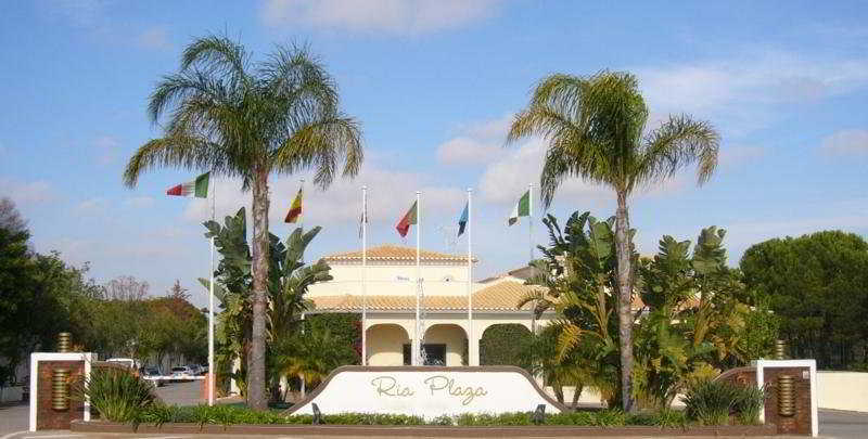 فندق Ria Plaza Resort