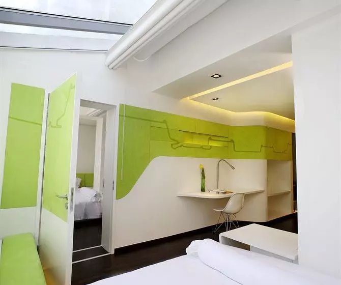 The Emperor Hotel Forbidden City