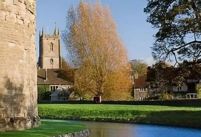 호텔 The George At Nunney