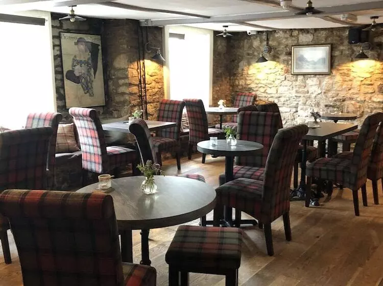 호텔 The George At Nunney