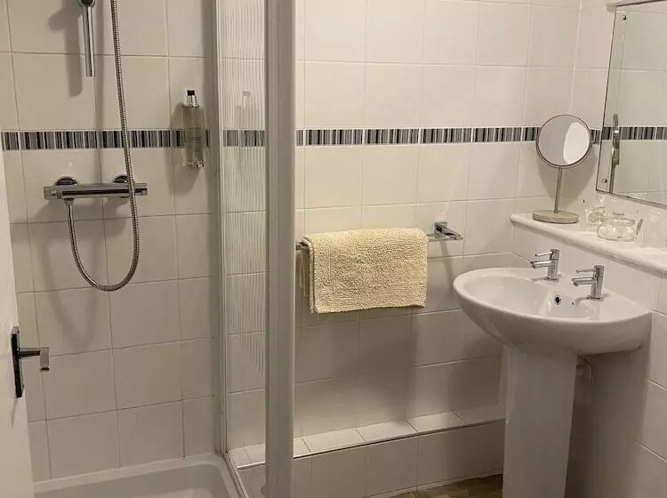 호텔 The George At Nunney