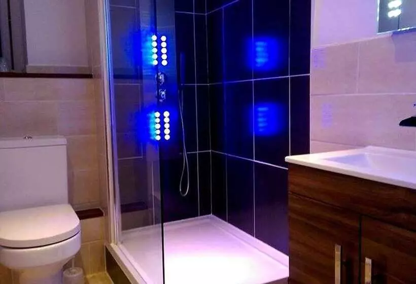 호텔 The George At Nunney