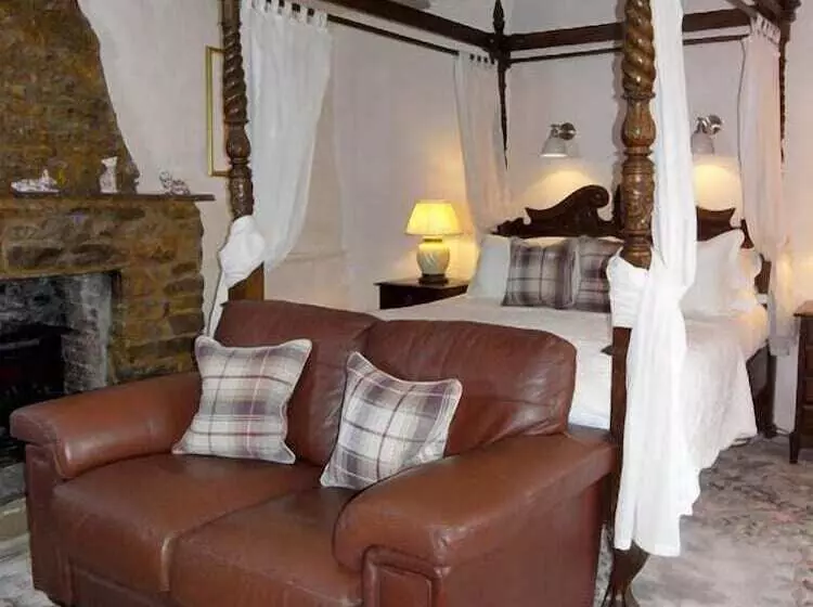 호텔 The George At Nunney