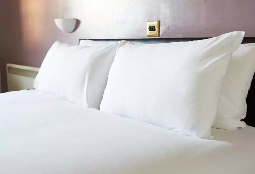 酒店 Wee Waif By Greene King Inns